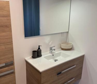 Montelimar Apartment | La villa des Lauriers