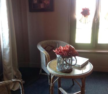 Cricqueboeuf Bed & Breakfast | La Villa des Rosiers