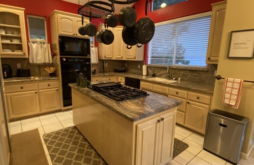 Lake Almanor Country Club House | LACC Lakefront Luxury- 4Bed/3Bath with Private Dock & Buoy!