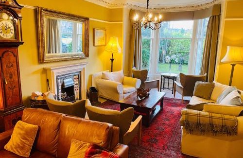 Inverness Villa | Ladies Lodge Inverness