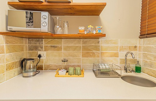 Klapmuts Hotel | Ladybird Boutique Hotel