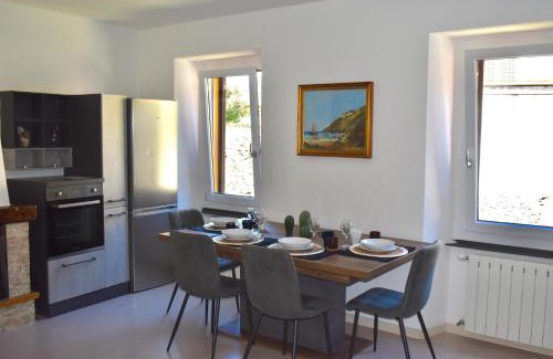 Lavena Ponte Tresa Apartment | Lago di Lugano - Casa Cecilia