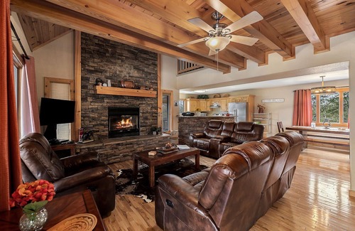 Smithville Cabin | Lago Vista Center Hill Lake