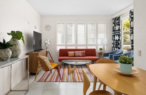 Noosa Heads Apartment | Laguna 136 Resort-Style, Steps to Beach
