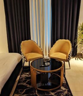 Lahore Apartment | Lahore - Luxury Studio