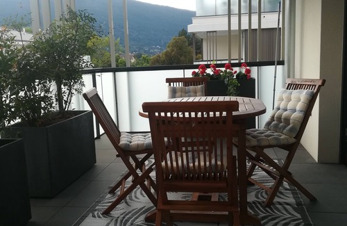 Saint-Jorioz Apartment | Lake and mountains.