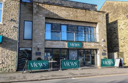 Littleborough Apartment | Lake Bank Views
