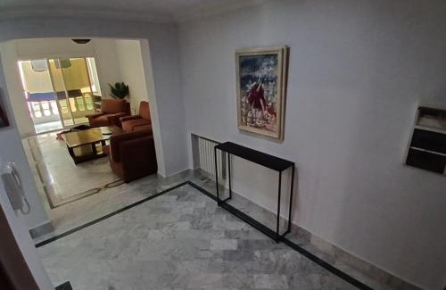 Les Berges Du Lac II Apartment | Lake Bay Apartment in Lac 2