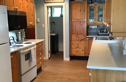 Christina Lake Cabin | Lake Front Property on Christina Lake