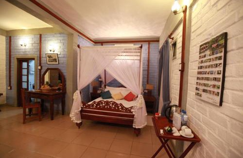 Kuruwita Hotel | Lake Serenity Resort & Spa