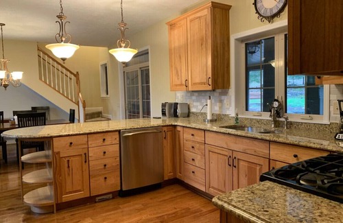 Alpine Lake House | Lake Top Getaway at Alpine Lake