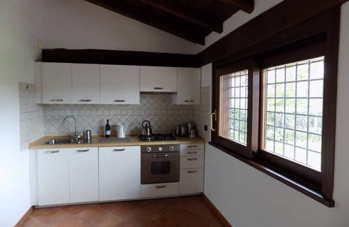 Lake Bracciano Villa | Lake villa for 6 people