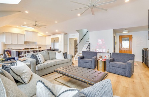 Lodi House | Lake Wisconsin Retreat w/Dock: Great for Groups!