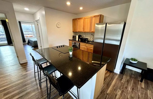 Wedowee Villa | Lakefront Villa 4 Wheelchair Accessible