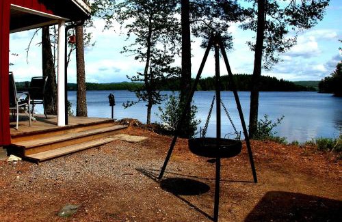 Kongsvinger House | Lakeside Cabin By Lake Møkeren