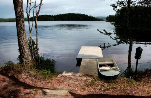 Kongsvinger House | Lakeside Cabin By Lake Møkeren