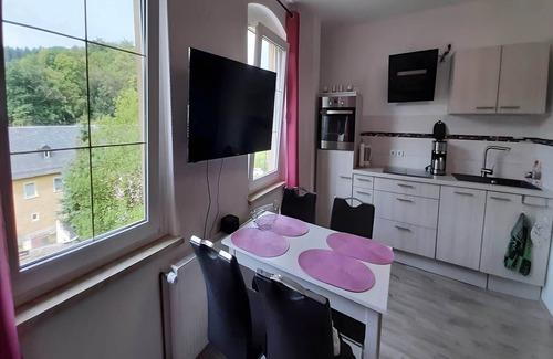 Burgk Apartment | Lakeside Comfort with Garden