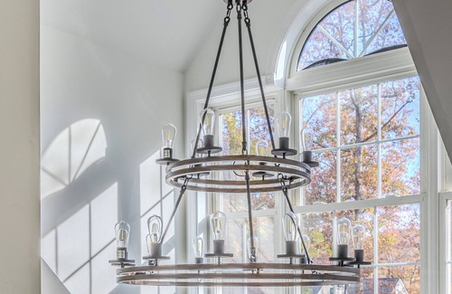 Locust Grove House | Lakeside Escape- it is a quiet and peaceful space, with beautiful views!