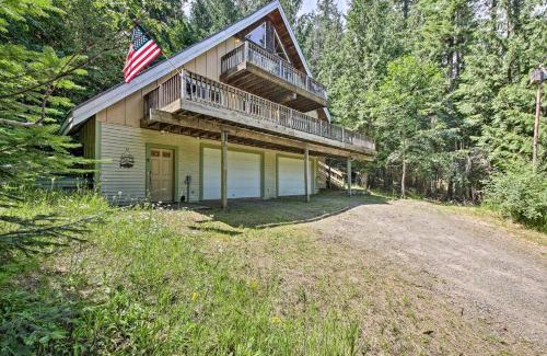 Sagle House | Lakeside Sagle Home with Dock-by Schweitzer Mtn!