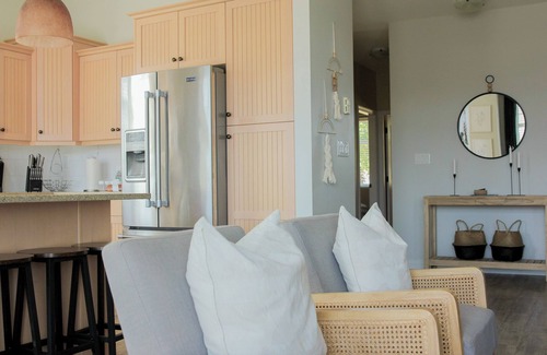 Okanagan-Similkameen House | Lakeview Cottage! Lots of room for the whole family!