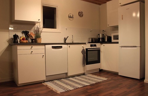 Svardsjo House | Lakeview Houses Sweden - Red House