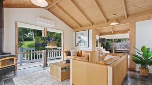 Metung House | Lakeview Treehouse
