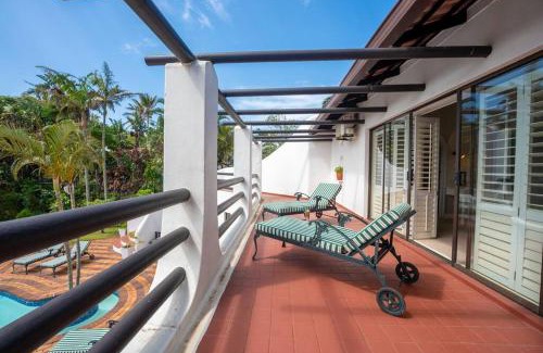 Shaka's Rock Apartment | Lalaria Ocean Villa suite 5