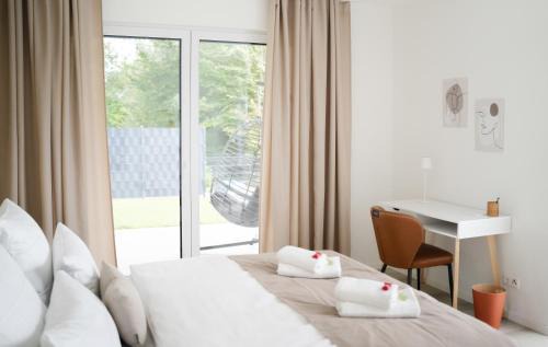 Steckfeld Apartment | LaMiaCasa Green Large Loft City Close Green Area