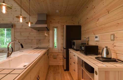 Yamanakako Villa | lamp yamanaka-山中湖 河口湖 プライベートヴィラ-132平米-最大10名-BBQ無料-乳幼児可-長期滞在設備充実-山中湖車5分-河口湖車20分