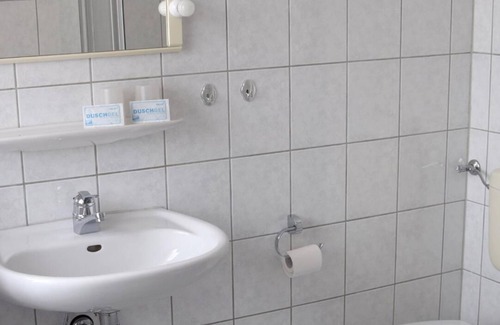 Ahlsdorf Hotel | Landhotel Stadt Nuernberg