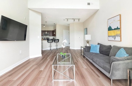 Chillum Apartment | Landing | Amazing 1BD, Gym, Clubhouse