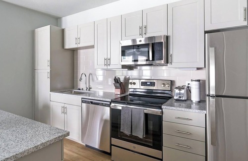 Conroe Apartment | Landing at Flats at Hooper Hill - 1 Bedroom in .