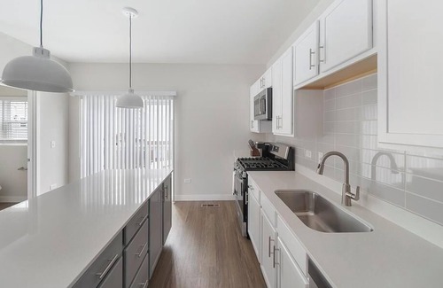 Willow Springs Apartment | Landing at Willow Glen Lofts - 2 Bedrooms in Willow Springs