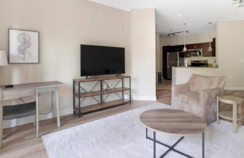 Chillum Apartment | Landing | Beautiful 1BD, Gym, Clubhouse
