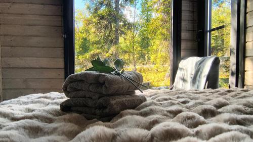 Muonio House | Landscape Cottages - Fell Village XXL, Nature View with Fireplace, Sauna, Kitchen