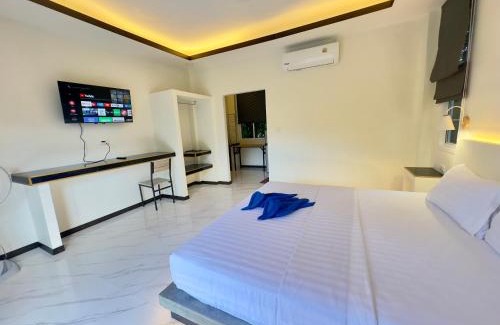Ko Lanta Ski Chalet | Lanta Living Garden Resort