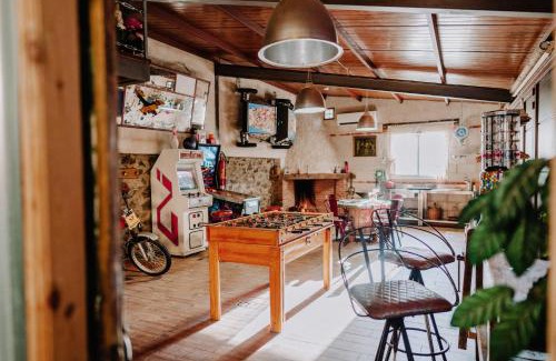Castillo de Bayuela House | LARCADE Loft Industrial