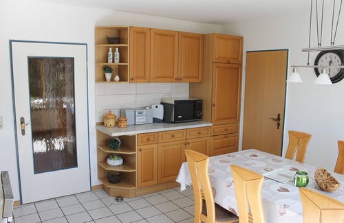 Kolonie Veenhusen Apartment | Large 3 star apartment in Moormerland: Fewo Torfring