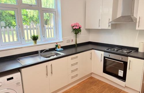 Blackheath Apartment | Large 5 bedroom House close to station