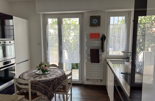 Huningue Apartment | Large apartment 300m from Passerelle des 3 Pays, with balcony, garden, quiet location