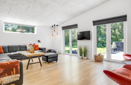 Handrup Strand House | Large, beautiful as well as ultra-modern and energy friendly vacation home of a carpenter.