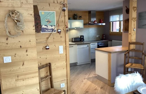 La Clusaz Apartment | Large, bright 4 * apartment near the slopes