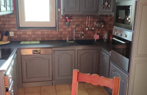 Villotte-sur-Aire House | Large, comfortable house with games room, wooded park, brazier, pétanque.