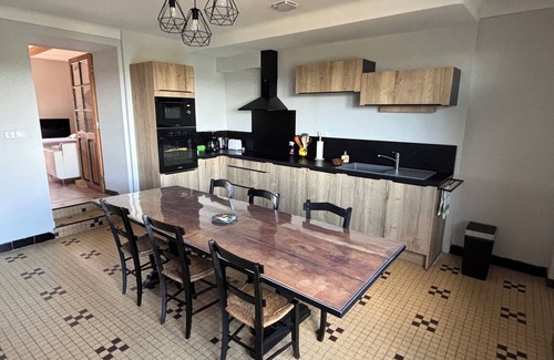 Pouyastruc House | Large country house entirely at your disposal " L'André et la Gaby ".