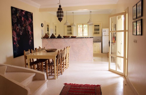 Mirleft House | Large house and beautiful garden in the centre of Mirleft