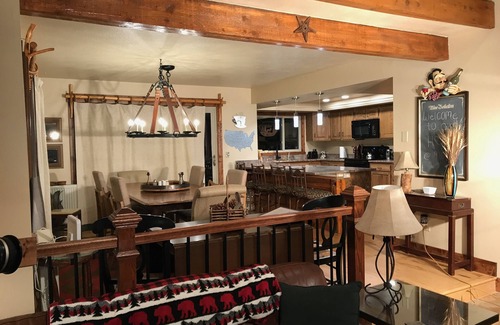 Summit Cove House | Large Mountain Escape - open floor plan - 5 bedroom - 3 bath