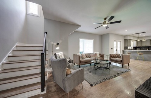 Pinehurst House | Large Pinehurst home tucked away in a quiet setting with private outdoor pool.