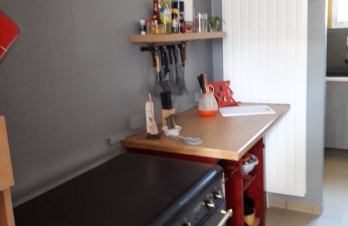 Limanton House | Large, recently renovated 15P gîte on the banks of the Nivernais Canal and at the gateway to Morvan