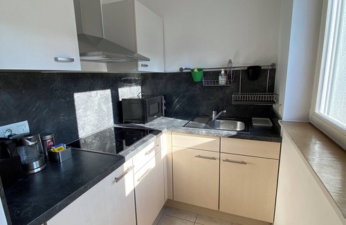 Thionville Apartment | Large secure studio in quiet hypercentre 3mins from station