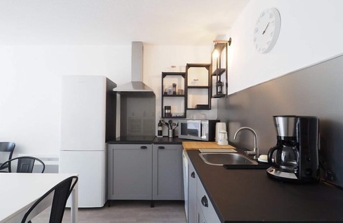 La Grande-Motte Apartment | Large T3 in city center with WIFI, private parking